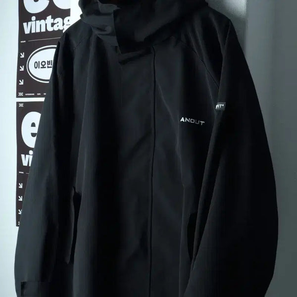[BUNJANG] Unoutfit Nylon Zip-Up Windbreaker Jacket Black / (F) 언아웃핏 집업 바람막이 점퍼자켓 블랙 나일론 필드-H38366