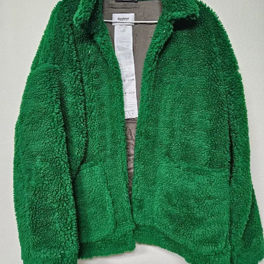 [BUNJANG] Doublet Hand-Painted Recycled Fur Jacket Size 3 / 더블렛 핸드 페인티드 리사이클 퍼 자켓 3사이즈
