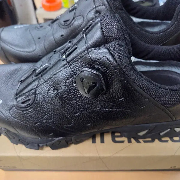 [BUNJANG] Treksta Gore-Tex Sneakers / 트렉스타 고어텍스 운동화 트레킹화 기동화