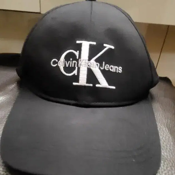 [BUNJANG] Calvin Klein Cap / 캘빈 클라인 모자