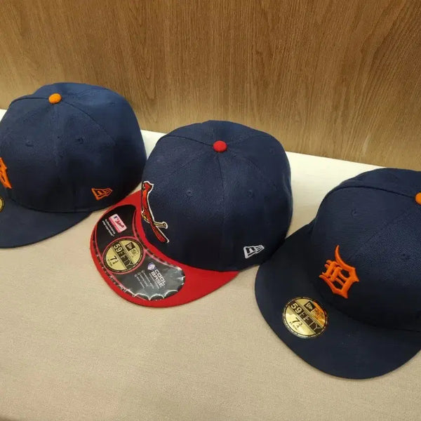 [BUNJANG] New Era 59FIFTY Detroit Tigers, St. Louis Cardinals Cap Size 7 3/4 / 뉴에라 59FIFTY 디트로이트 타이거즈,세인트루이스 카디널스 7  3/4 사이즈