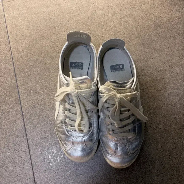 [BUNJANG] Onitsuka Tiger Mexico 66 Silver / 오니츠카타이거 멕시코 66 실버 택과 크림 인증서 있음