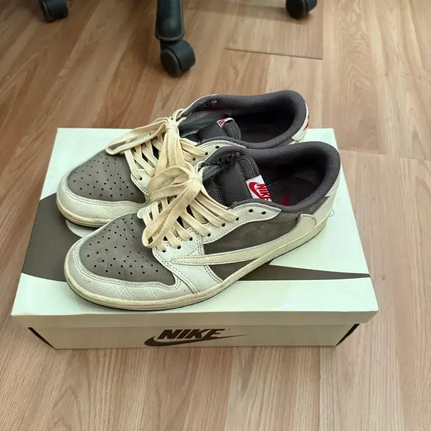 [BUNJANG] Jordan x Travis Scott Reverse Mocha Sneakers / 조던 스캇 리버스 모카 판매합니다