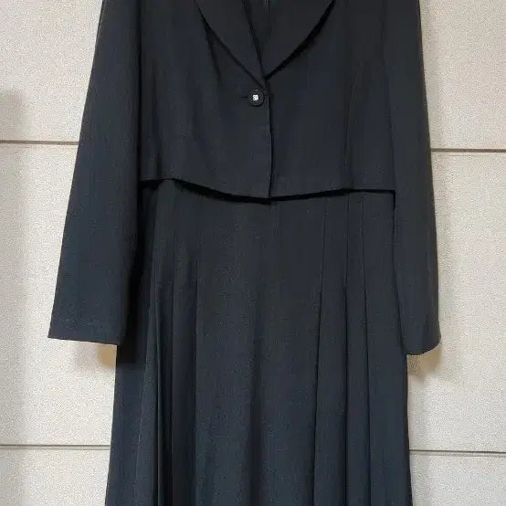 [BUNJANG] Roem Black Jacket-Style One-Piece Dress / 로엠 블랙 자켓형 원피스 일체형