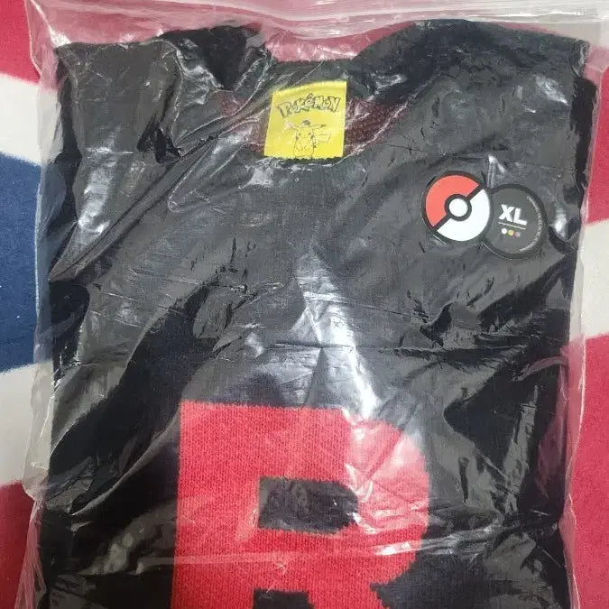 [BUNJANG] IAB Studio x Pokemon Team Rocket Knit Black Red / 아이앱 스튜디오 x 포켓몬 로켓단 니트 블랙 레드 XL
