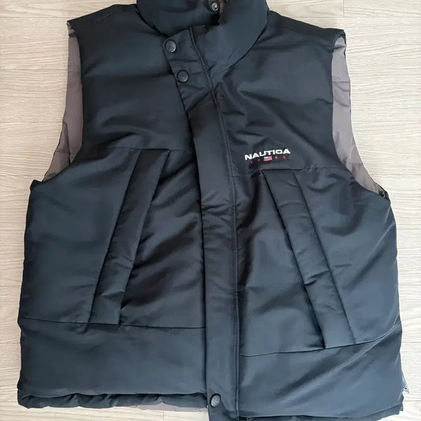 [BUNJANG] Nautica 83 Flag Reversible Down Vest / 노티카 83플래그 리버시블 다운베스트