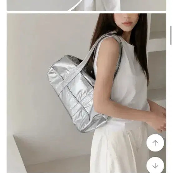 [BUNJANG] Silver Shoulder Bag / 솔더백