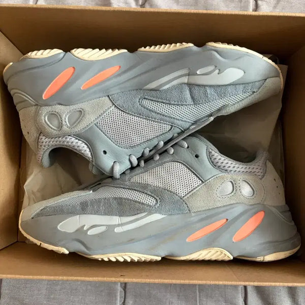 [BUNJANG] Adidas Yeezy Boost 700 v1 Inertia Sneakers / 이지부스트 700 v1 이너시아 270