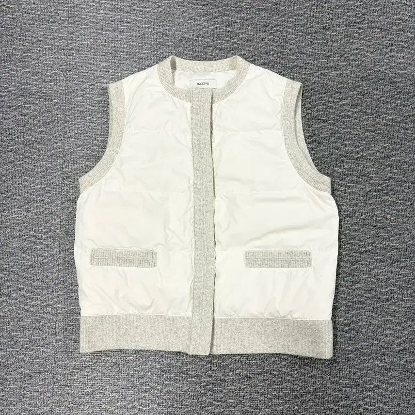 [BUNJANG] Hazzys Women's Padded Vest / 헤지스 여성 패딩 조끼