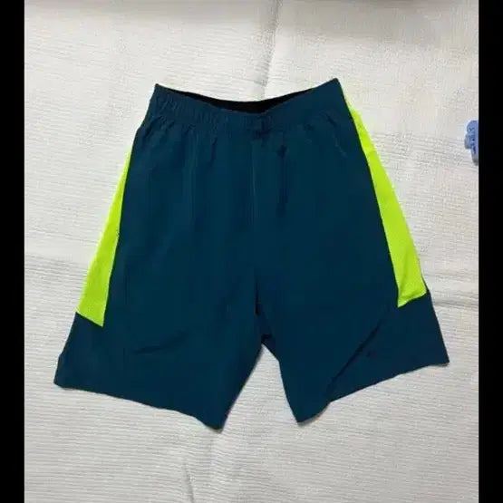[BUNJANG] Nike Dri-FIT Woven Training Shorts / 나이키 드라이핏 기능성 우븐 트레이닝 반바지 M