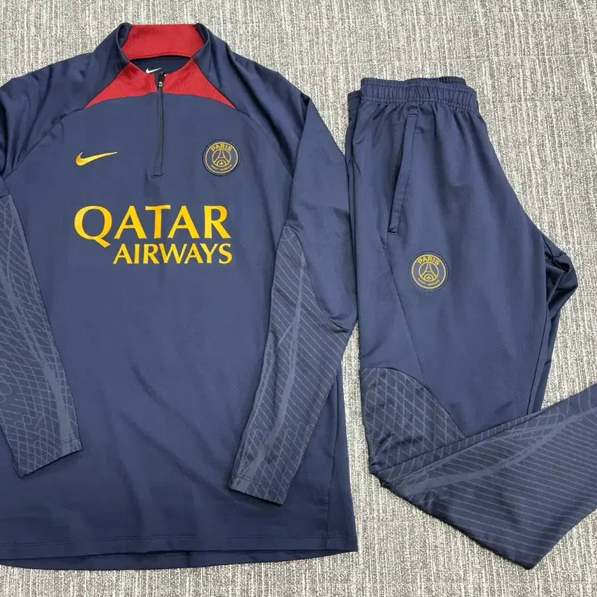 [BUNJANG] PSG Paris Saint-Germain Drill Top Training Set / (해외L) psg 파리생제르맹 드릴탑 트레이닝 세트