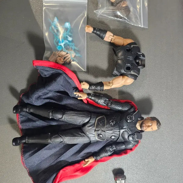 [BUNJANG] Mafex Thor & Loki Set (No Box, Missing Thor Parts) / 마펙스 토르, 로키 세트 팝니다. (박스없음,토르부품누락) shf 마블레전드