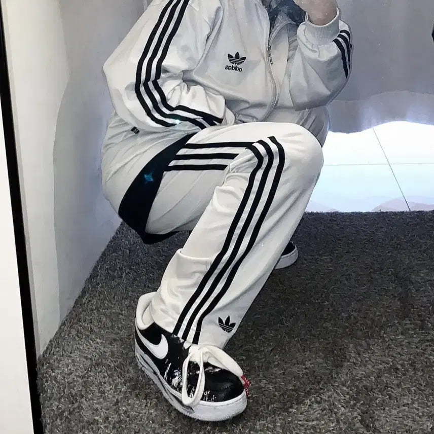 [BUNJANG] Adidas Old School White Track Set / 아디다스 올드스쿨 화이트 트랙 셋업