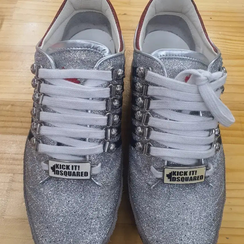 [BUNJANG] DSQUARED2 Silver Glitter Women's Sneakers 37.5 / [정품/37.5] 디스퀘어드2 실버 글리터 여성 스니커즈 (신발 단품 / 상태 우수)