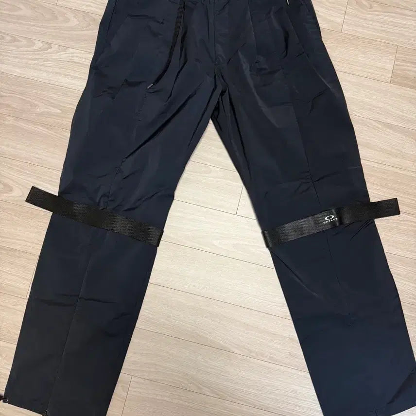[BUNJANG] Oakley Samuelos Training Jogger Pants / 오클리 사무엘로스 팬츠