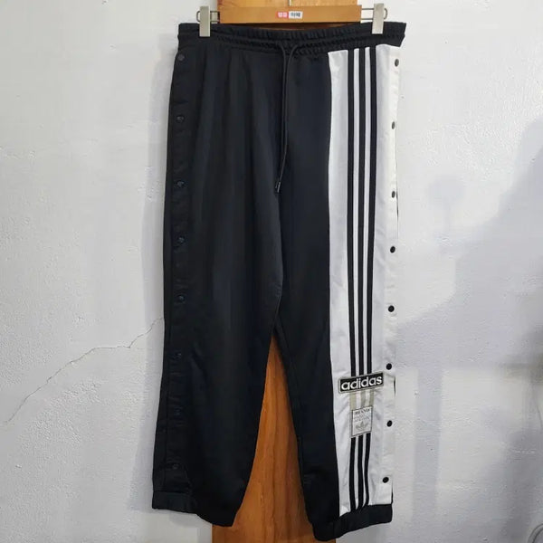[BUNJANG] Adidas Adibreak Side Snap Button Track Pants Black S / 아디다스 아디브레이크 사이드 스냅 버튼 트랙팬츠 블랙 s