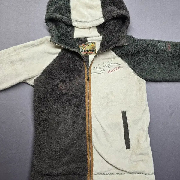 [BUNJANG] Black Yak Two-Tone Color-Block Boa Fleece Zip-Up Jacket / 블랙야크 투톤 배색 보아털 집업 자켓