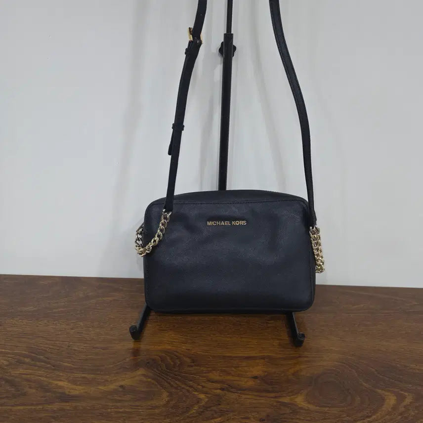 [BUNJANG] Michael Kors Black Crossbody Bag / 마이클코어스 블랙 크로스백