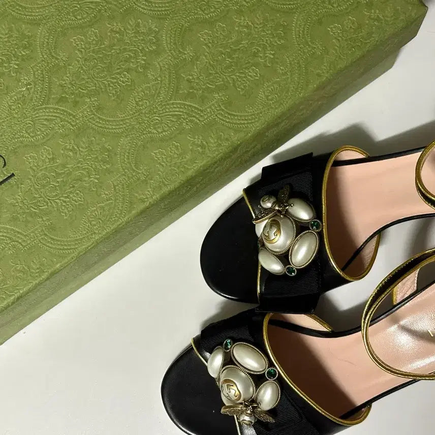 [BUNJANG] Gucci Women's Black Sandals / 구찌 샌들 블랙