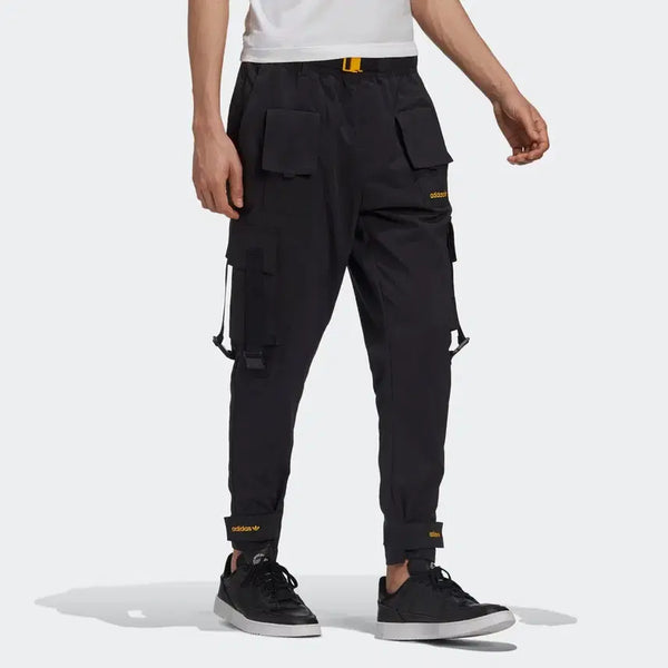 [BUNJANG] Adidas Cargo Tech Pants / 아디다스) GJ6719 공용 카고 테크 팬츠 - S
