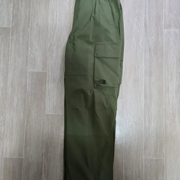 [BUNJANG] The North Face White Label Cargo Pants / (새상품) 노스페이스 정품 화이트라벨 카고 팬츠 매장판 10만원대