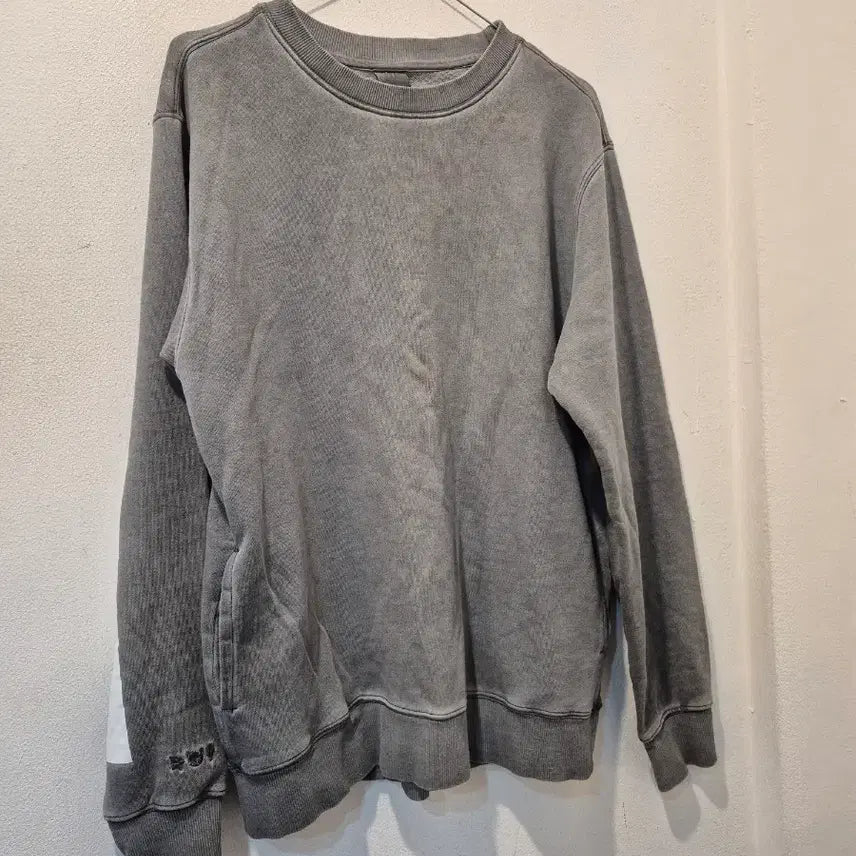 [BUNJANG] Supercomma B Crewneck Sweatshirt Gray / 슈퍼콤마비 맨투맨 그레이 가73