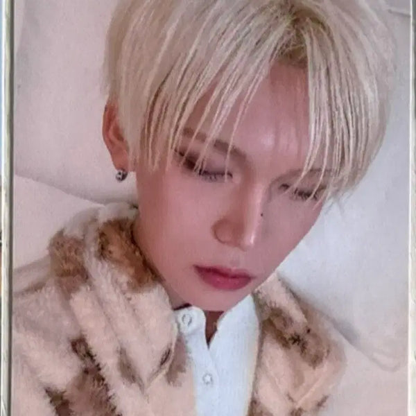 [BUNJANG] XLOV Hyun Photocard / XLOV HYUN 포토카드