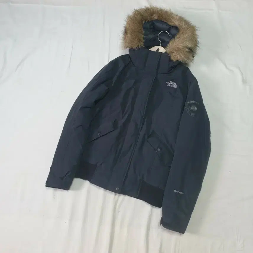 [BUNJANG] The North Face McMurdo Women's Down Jacket Black / 노스페이스 블랙 맥머도 여성 패딩