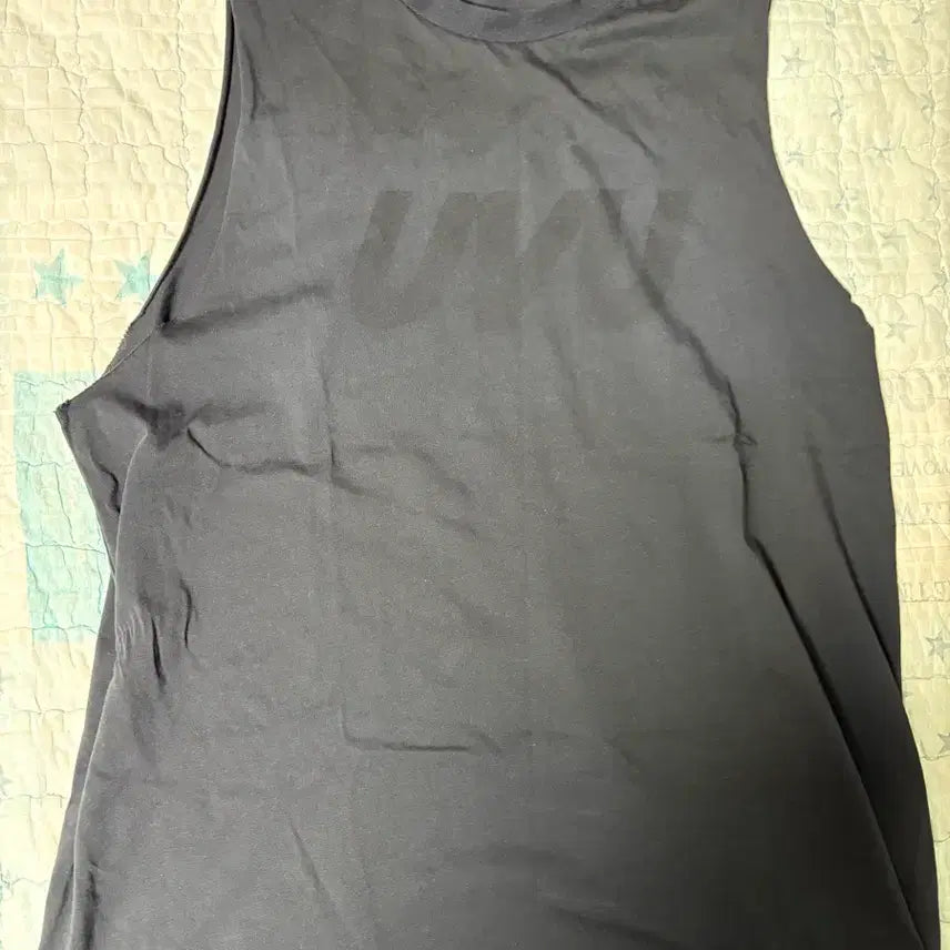 [BUNJANG] Uvu Sleeveless Top / uvu 나시 m
