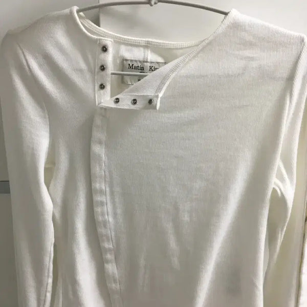 [BUNJANG] Matin Kim Unbalanced Stud Sleeve / Matin Kim 마뗑킴 unbalanced stud sleeve