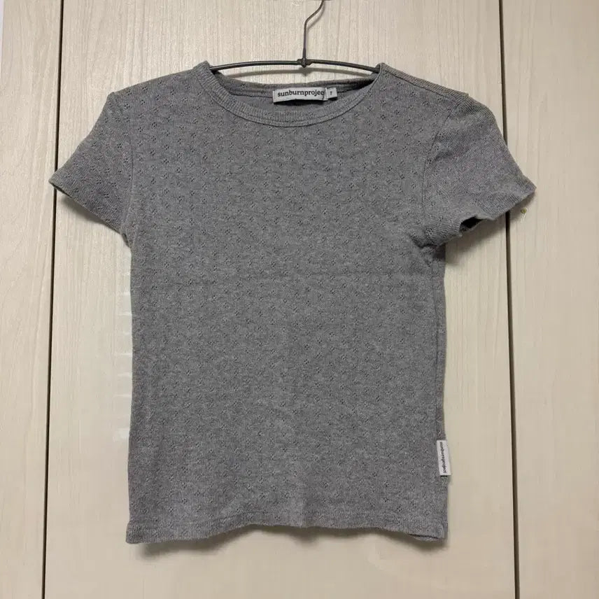 [BUNJANG] Sunburn Project Grey T-Shirt / 썬번프로젝트 반팔티