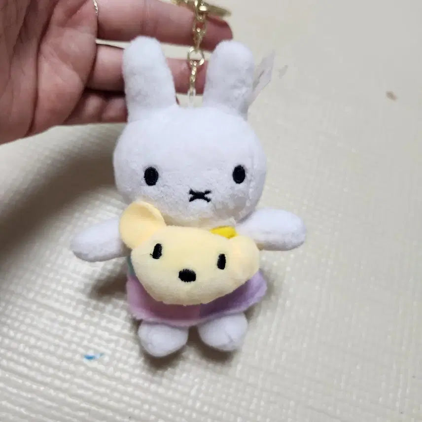 [BUNJANG] Miffy Doll Keychain / 미피 인형 키링 새상품