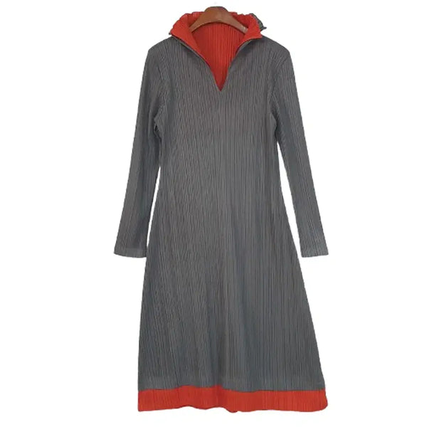 [BUNJANG] Two-tone Pleated Long Dress / 이중배색 플리츠 롱원피스 Free