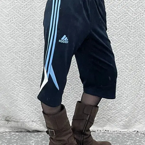 [BUNJANG] Adidas Real Madrid Patch Bermuda Track Shorts / 아디다스 레알마드리드 패치 버뮤다 트랙 반바지 95 C14449