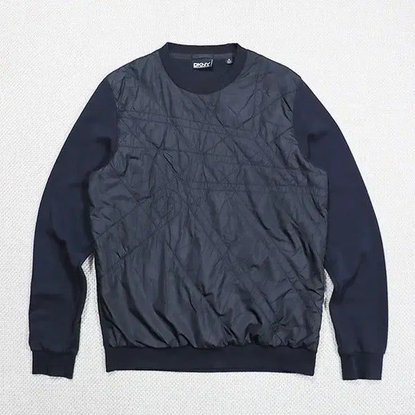 [BUNJANG] DKNY Quilted Lightweight Sweatshirt / (정품) DKNY 퀼팅 경량 맨투맨 (100)