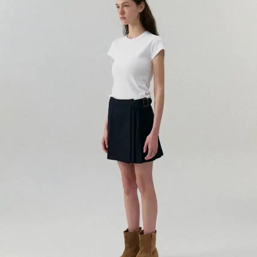 [BUNJANG] The Barnet Buckle Skirt / 더바넷 버클 스커트