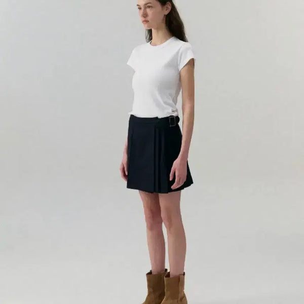 [BUNJANG] The Barnet Buckle Skirt / 더바넷 버클 스커트