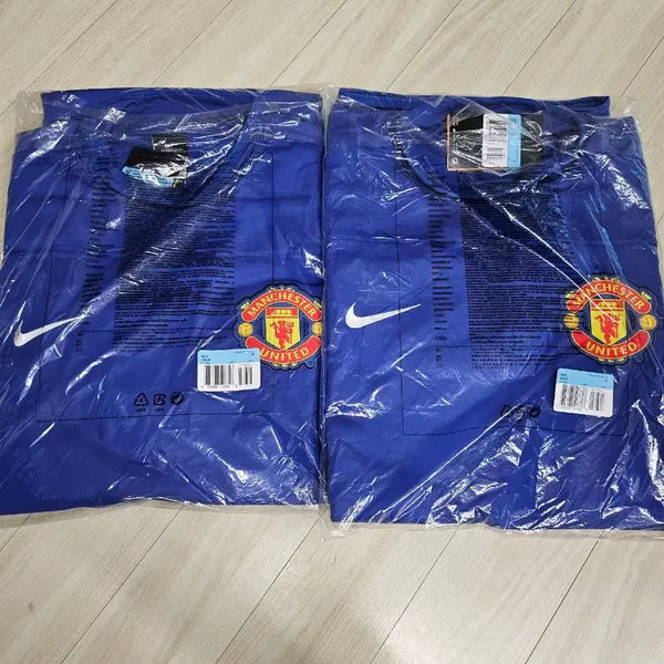 [BUNJANG] Manchester United Player Issued Shell Top (M100) / 맨체스터유나이티드 지급용 쉘탑(M100)