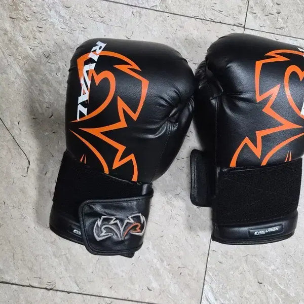 [BUNJANG] Rival Boxing 14oz Gloves Black/Orange / 라이벌 복싱 글러브 블랙/오렌지(네고 가능)