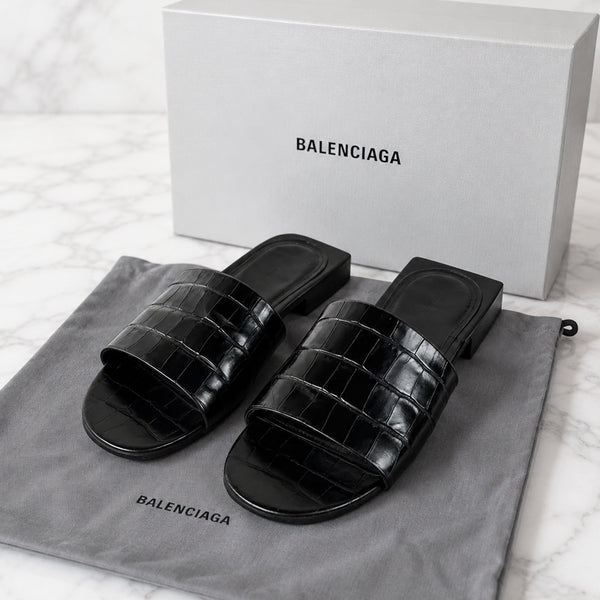 [BUNJANG] Balenciaga Black Logo Python Leather Slippers (Size 37.5 / 240-245mm) / [정품]발렌시아가 백로고 파이톤 레더 슬리퍼 240 풀구성