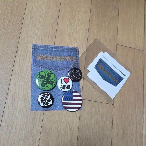 [BUNJANG] 9999 Archive Badge + Sticker Set / 9999아카이브 뱃지+스티커