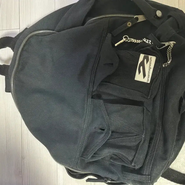 [BUNJANG] Fansim Magnesium Backpack Black / 팬심마그네슘 백팩 블랙