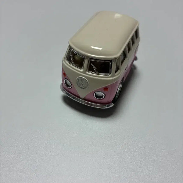 [BUNJANG] Pink Volkswagen Camper Van Model / 핑크색 폭스바겐 캠핑카 모형