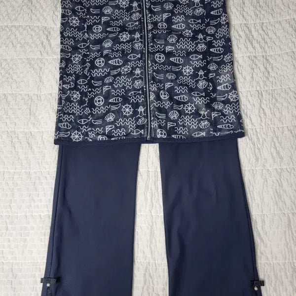 [BUNJANG] PAT Vest & Pants Set / PAT 베스트 & 팬츠