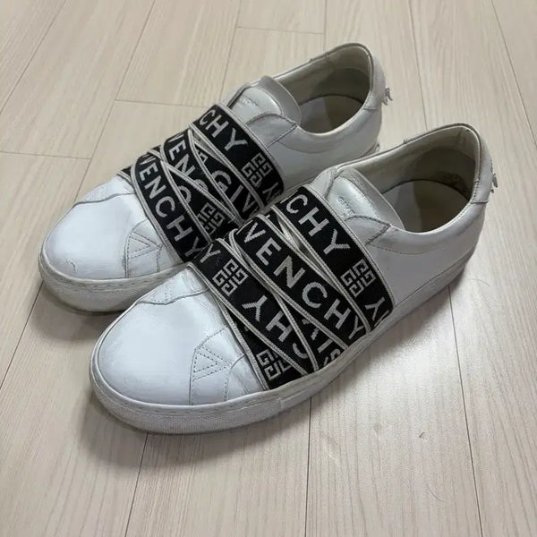[BUNJANG] Givenchy Banded Sneakers / 지방시 밴딩 스니커즈