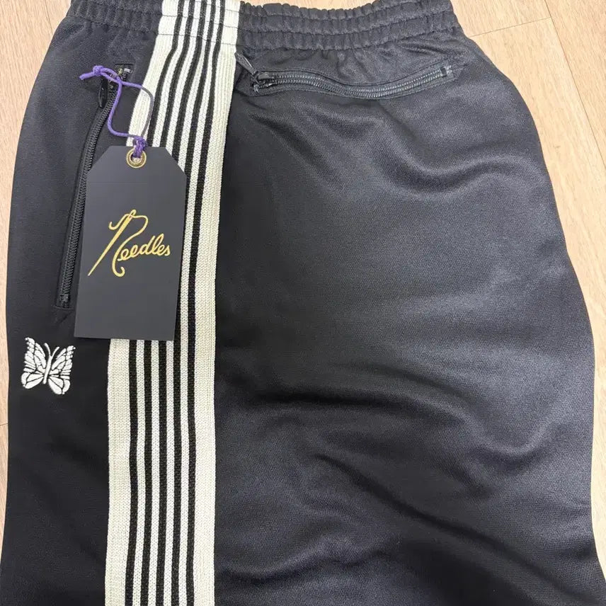[BUNJANG] Needles H.D. Track Pant Black M / 니들스 H.D 트랙팬츠 블랙 (S size)