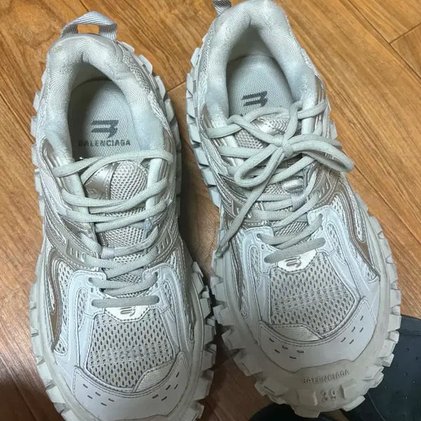 [BUNJANG] Balenciaga Defender Size 39 / 발렌시아가 디펜더 39사이즈판매합니다