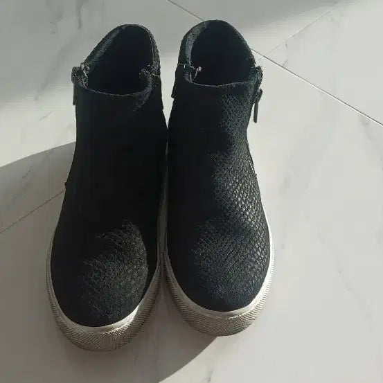 [BUNJANG] MisoPe Women's Sneakers Black / 미소페 여성 스니커즈형 부츠 블랙