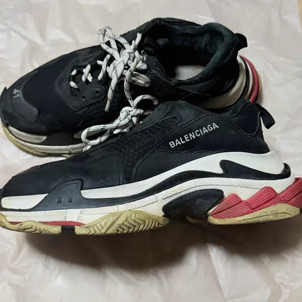[BUNJANG] Balenciaga Triple S Bread / 발렌시아가 트리플s 브레드