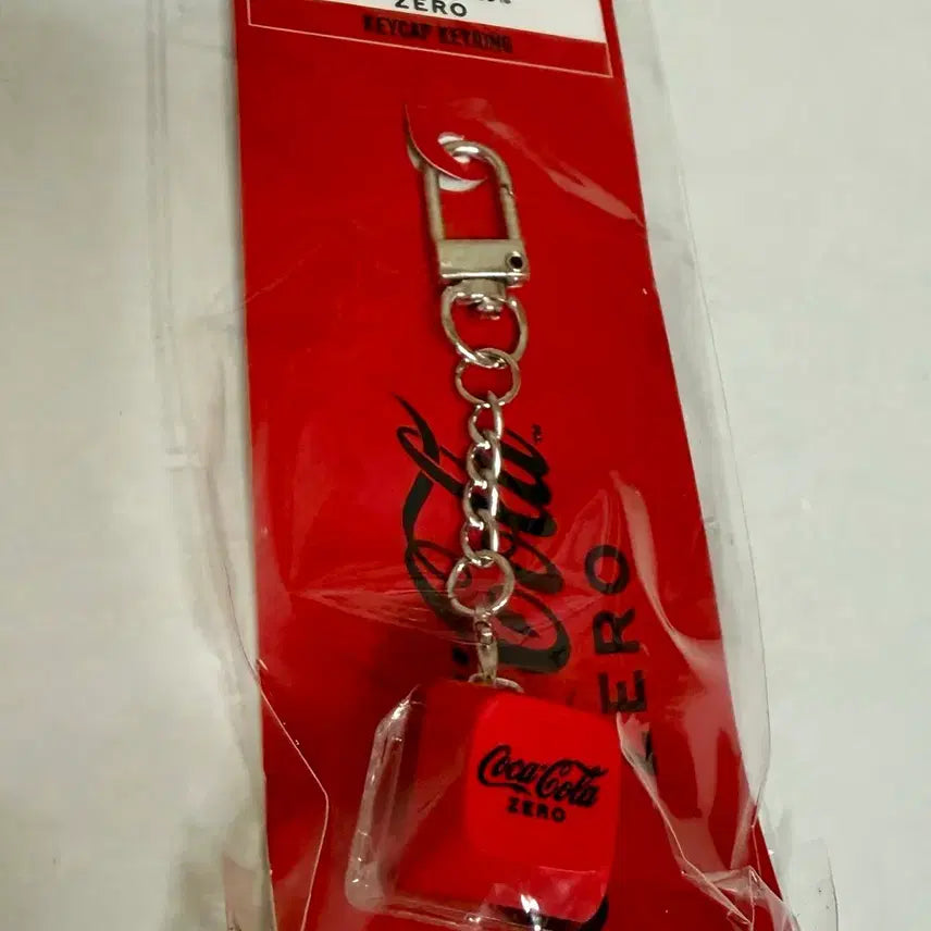 [BUNJANG] Coca-Cola Keycap Clicker Keychain Accessory Toy / 코카콜라 키캡 클릭커 키링 열쇠고리 악세서리 장난감
